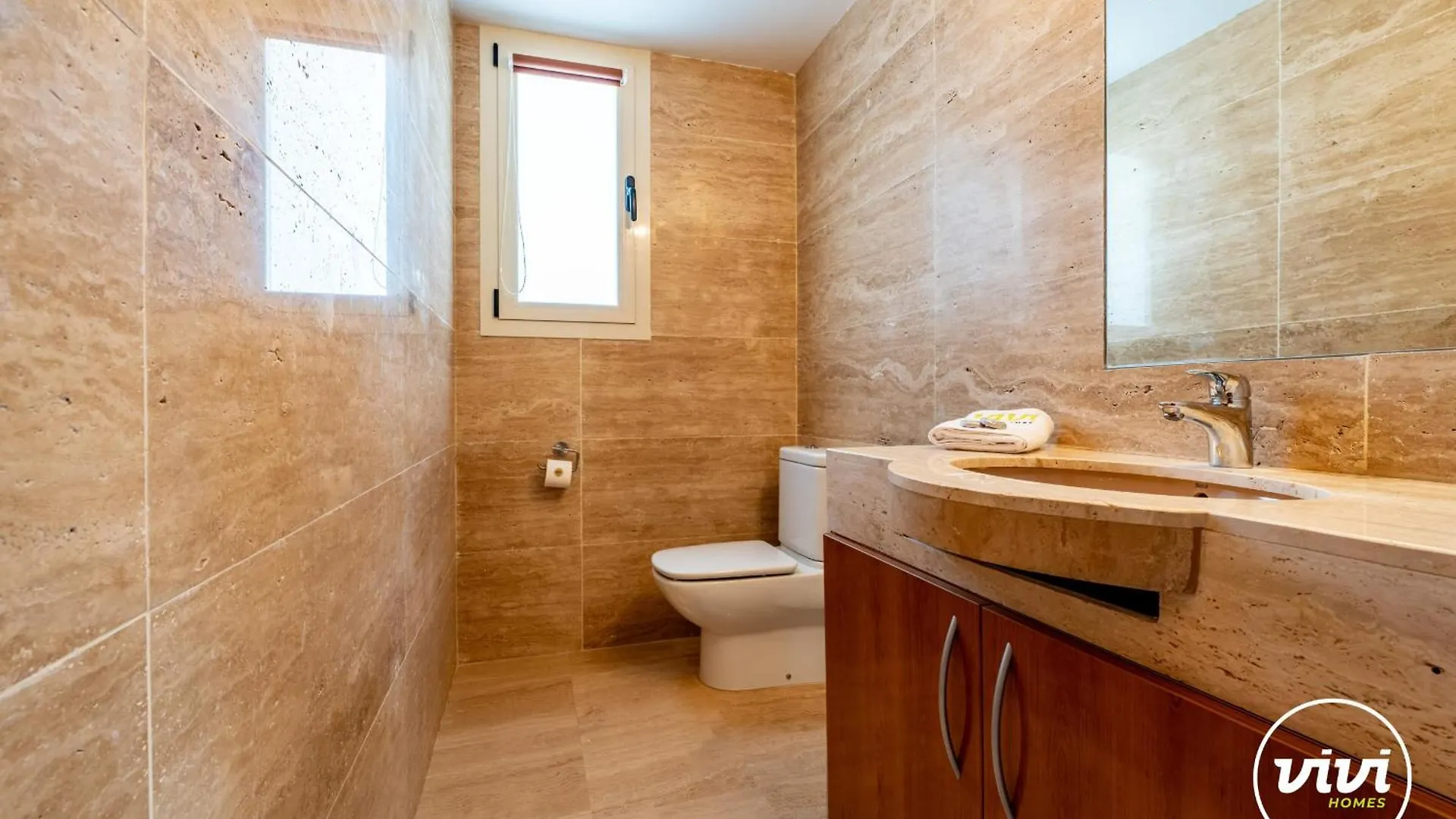Vivi Homes - Casa Duque Pool, Gym, Terrace & Golf Alhaurin de la Torre