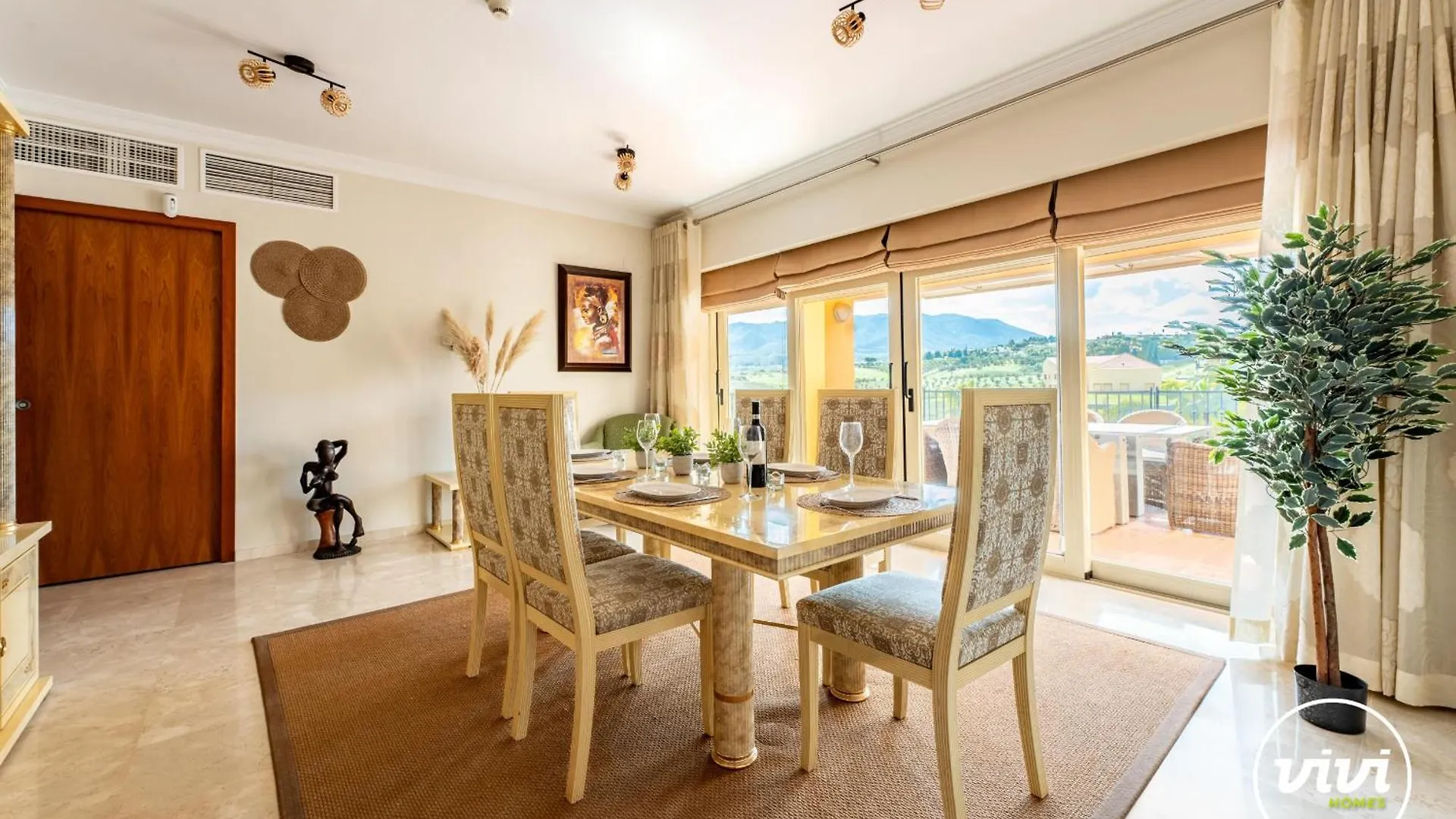 Vivi Homes - Casa Duque Pool, Gym, Terrace & Golf Alhaurin de la Torre