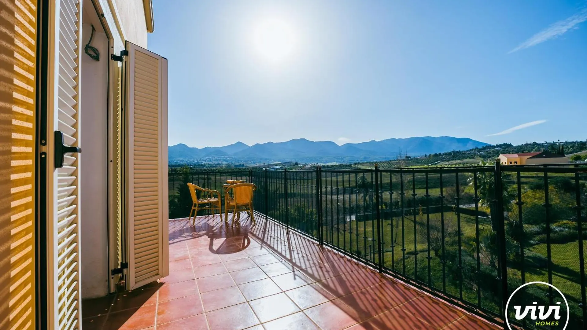 Alhaurín de la Torre Vivi Homes - Casa Duque Pool, Gym, Terrace & Golf דירה